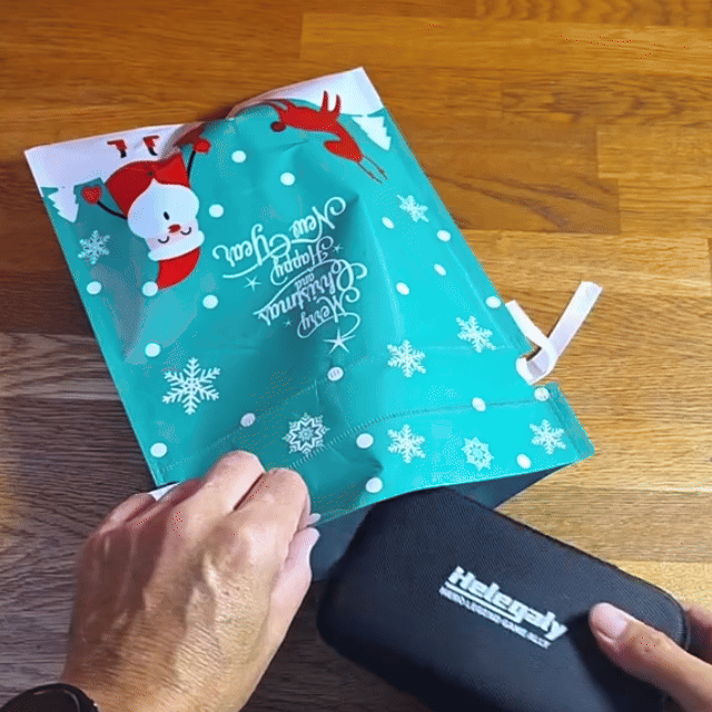 Lägg i presenten och dra åt snöret